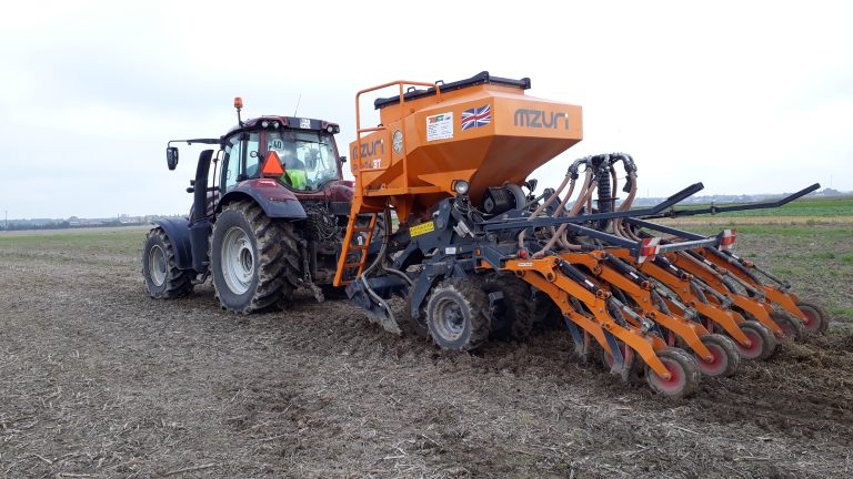 Miedniewice strip-till